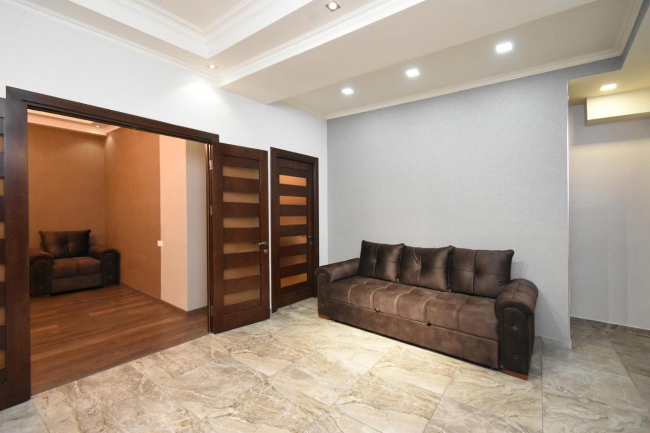 Malibu Apartment เยเรวาน ภายนอก รูปภาพ